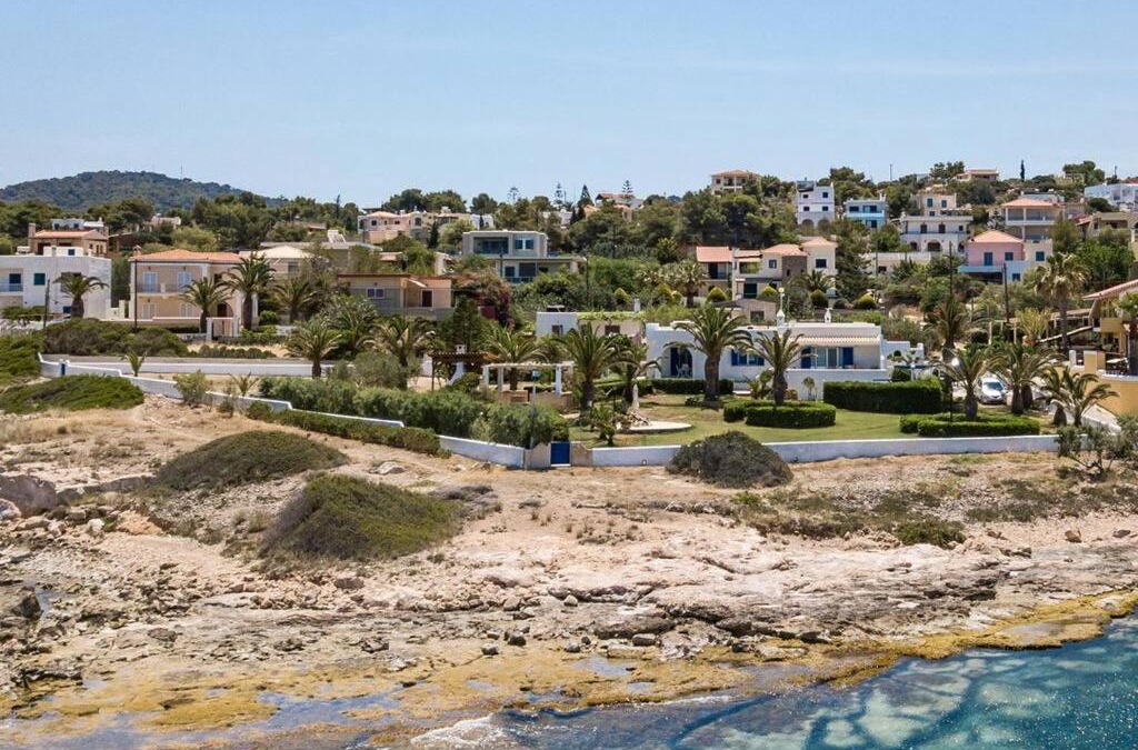 Vagia Villa | Palmaya Villa, unique seafront experience