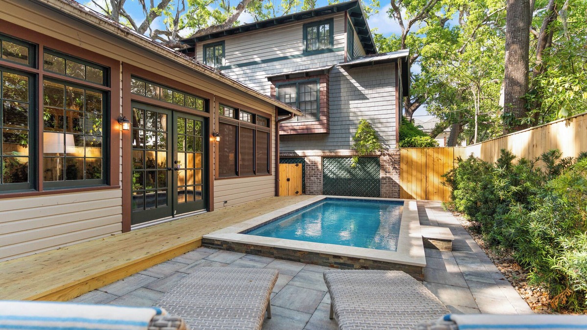 King City House | Palmetto Cottage sleeps 8 and walk to the Village