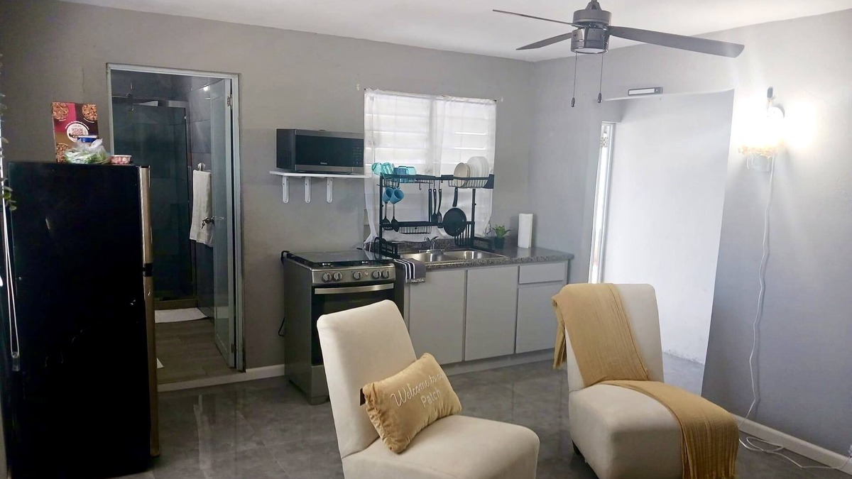 Hato Abajo Apartment | Palmita Suite/ 1 bedroom Studio Apartment