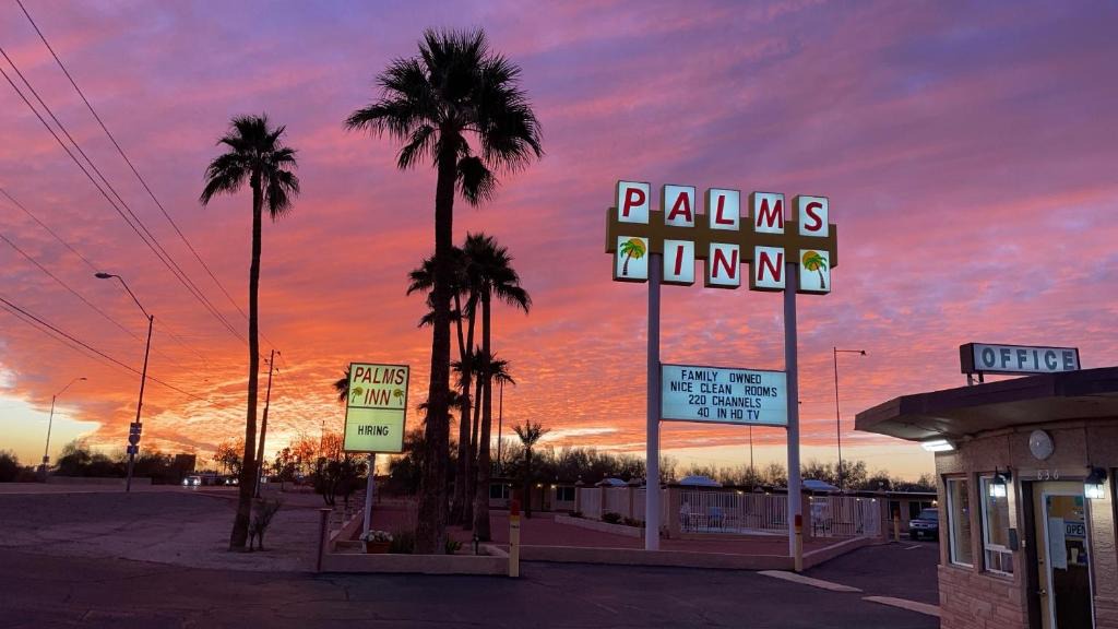 Gila Bend Hotel | Palms Inn