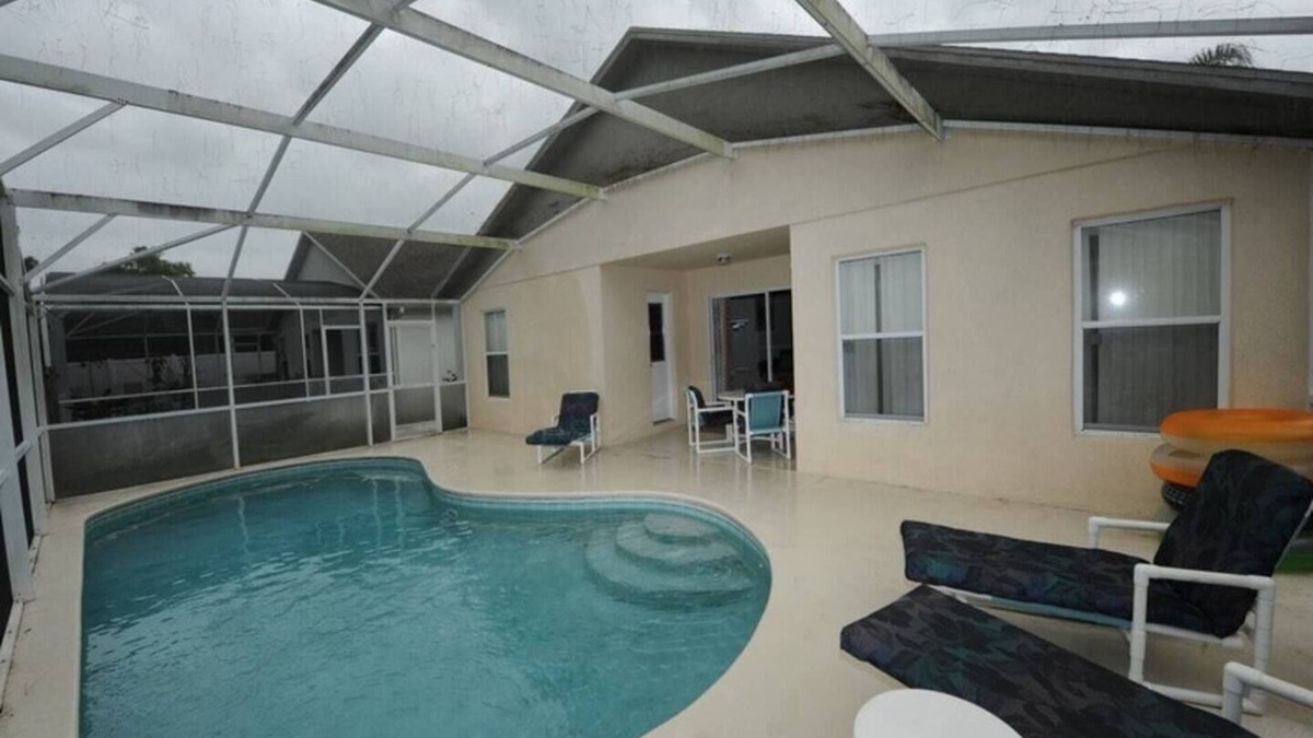 Clear Creek Villa | Palmview Villa - your perfect retreat in Clermont!