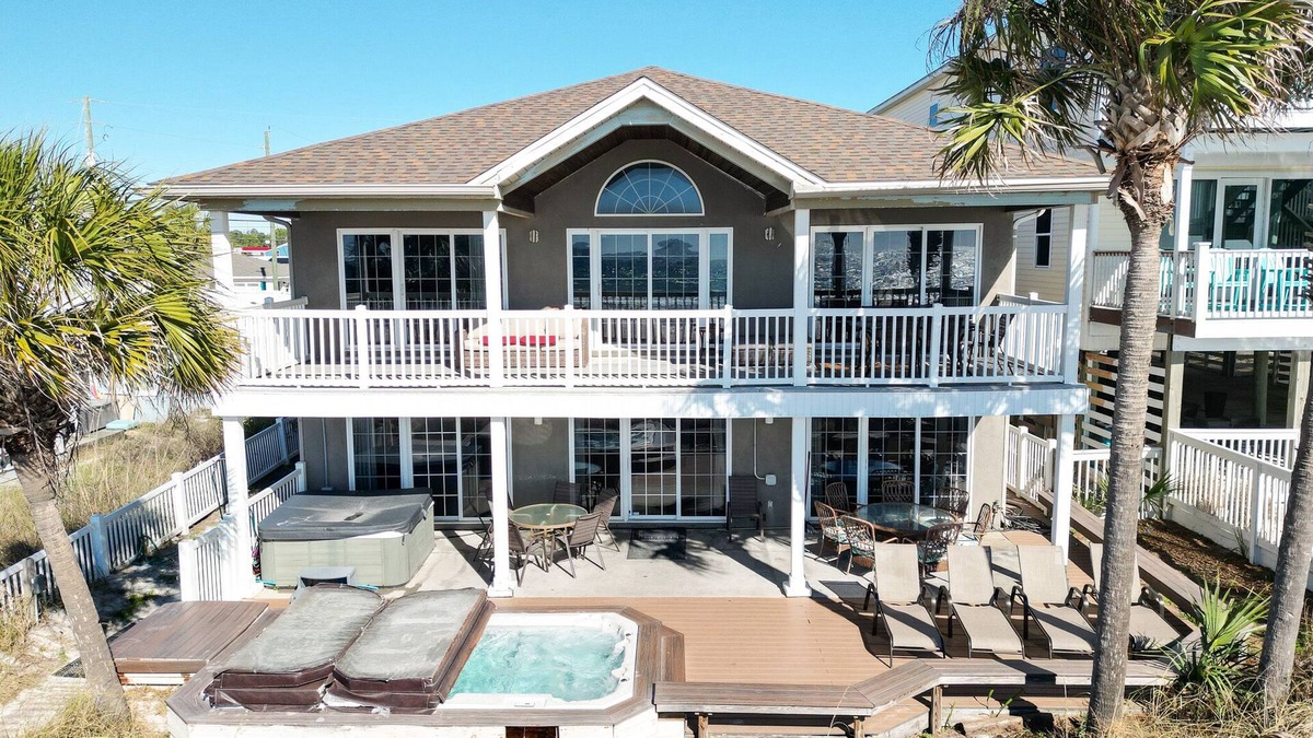 Bel Air House | Panama City Beach House 11BR 6BA 2026 Prices 10 % Off Ages 18-25 & Pets OK
