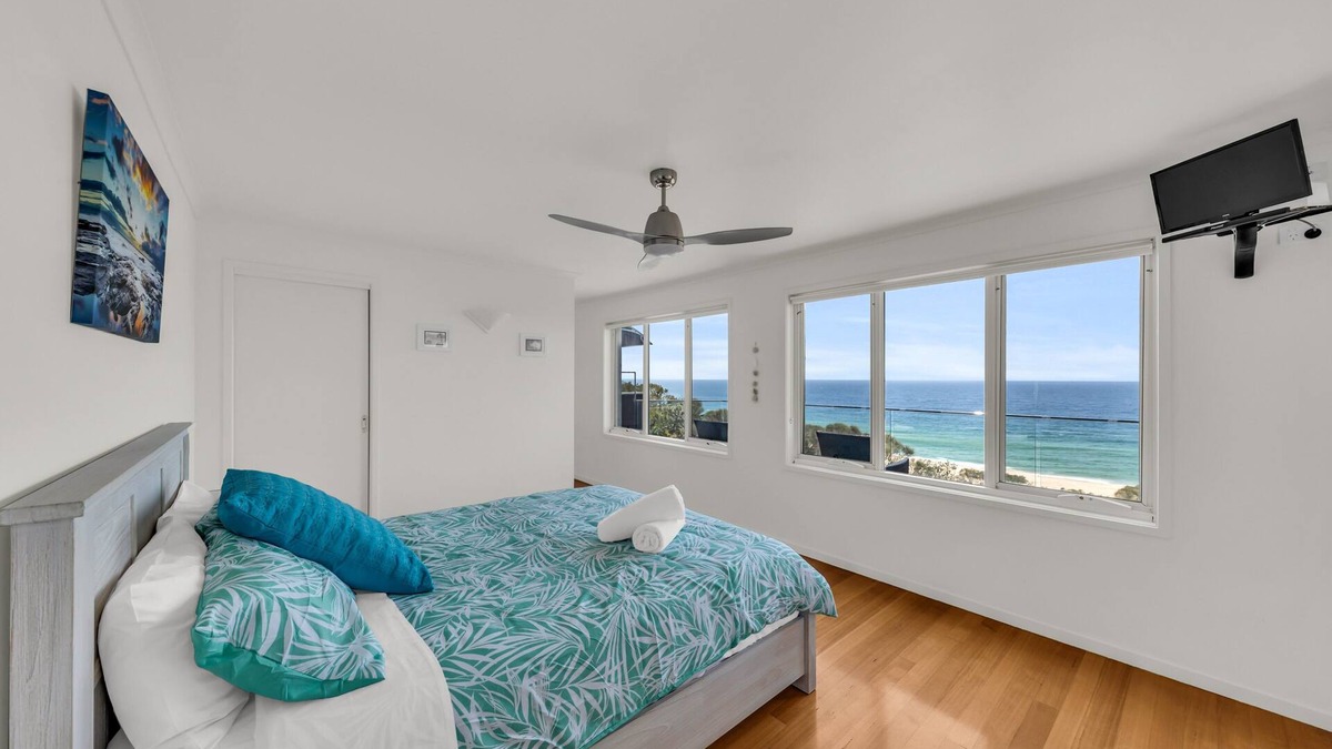Tura Beach Cabin | Panamuma - Tura beach