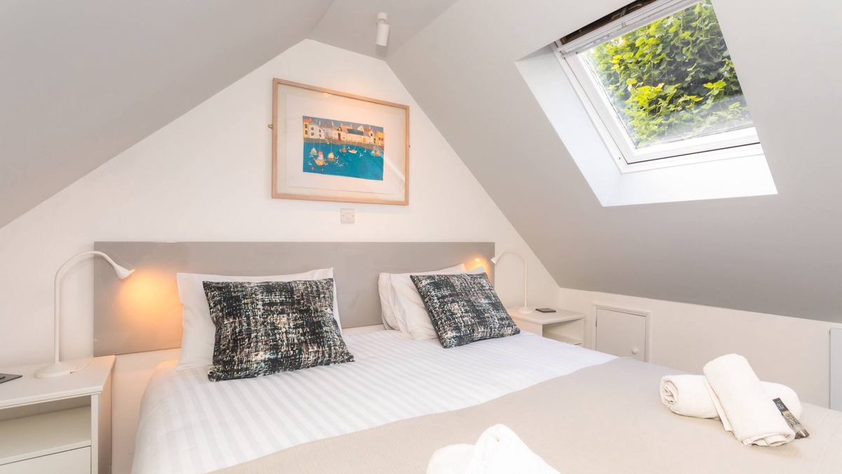 Bath Apartment | Panda Sanctuaries - The Blue Door