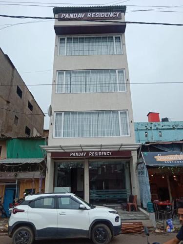 Pachmarhi Hotel | Pandav Residency