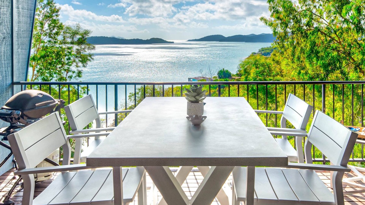 Hamilton Island Apartment | Panorama 7, Seaview Apartment on Hamilton Island