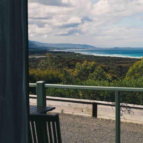 Bicheno House | Panorama Cabin - A