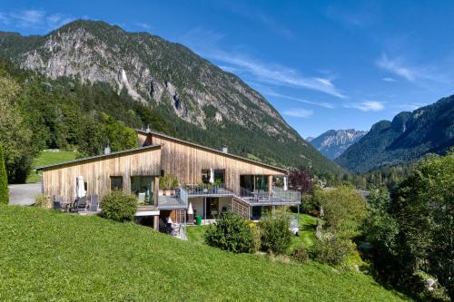 Brand Ski Chalet | Panorama Chalet Bellavista