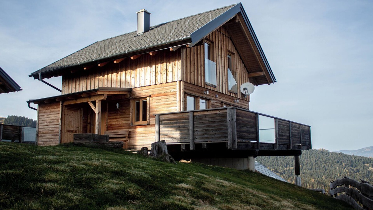 Bad Sankt Leonhard im Lavanttal Ski Chalet | Panorama & tranquillity: Chalet with sauna,large terrace & mountain views(1650m)