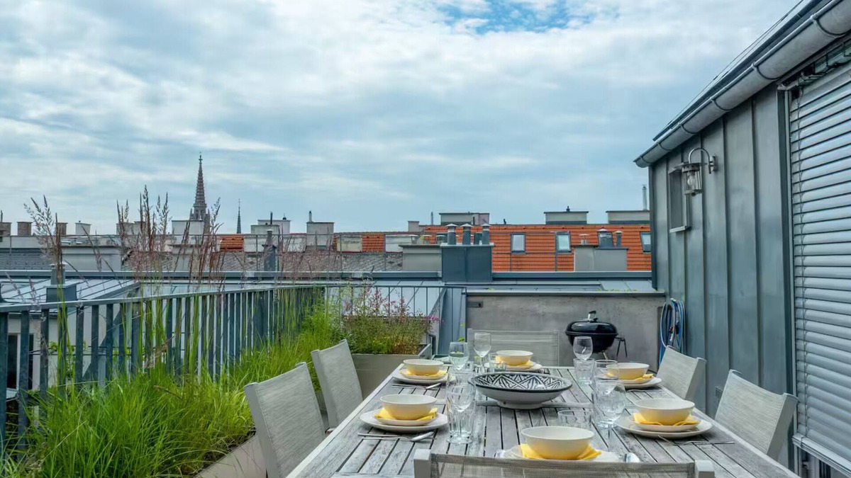 Weißgerber House | Panoramic 360 loft next to the city center
