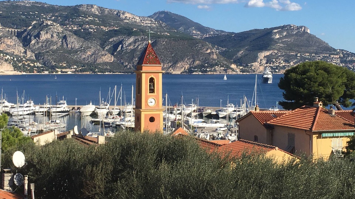 Cap-Ferrat House | Panoramic sea views , large roof terraces, 3 beds, 3 baths, centre of village