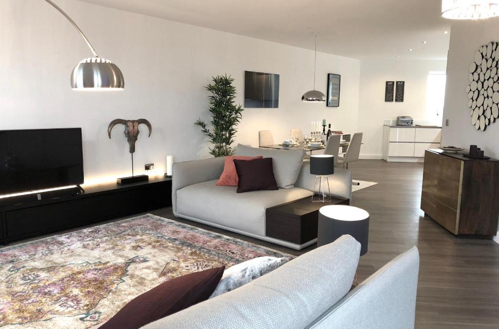 Stratford Apartment | Panoramic Park And City Penthouses Retreat