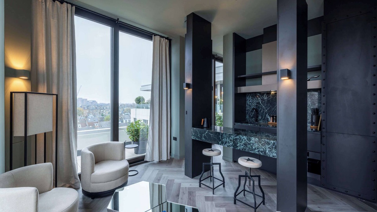 Battersea Apartment | Panoramic Penthouse Apartment in Battersea