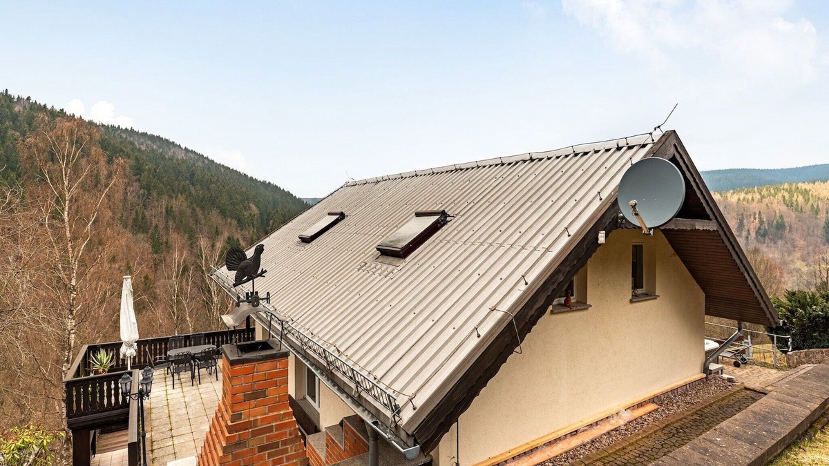 Unterschonau House | Panoramic Retreat in Thuringia