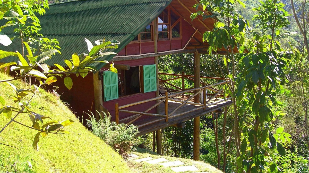 Paraty House | Panoramic site in the waterfalls region for rent by the season or by the year
