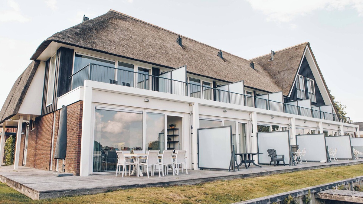 Heeg House | Panoramic view and space for the whole family