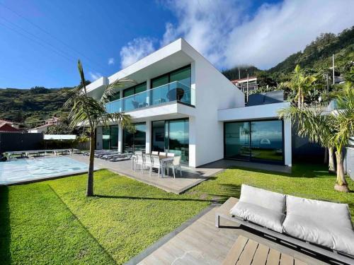 Calheta Villa | Panoramic View: Lux 3 bed with heated pool