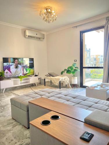 The 5th Settlement Apartment | Panoramic View Luxury 2 Beds Hotel Apart - East Town Compound - Sodic - New Cairo - Cairo