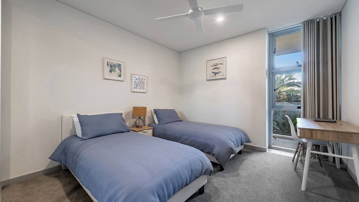 Scarborough Apartment | "Panoramic View Scarborough Beach"