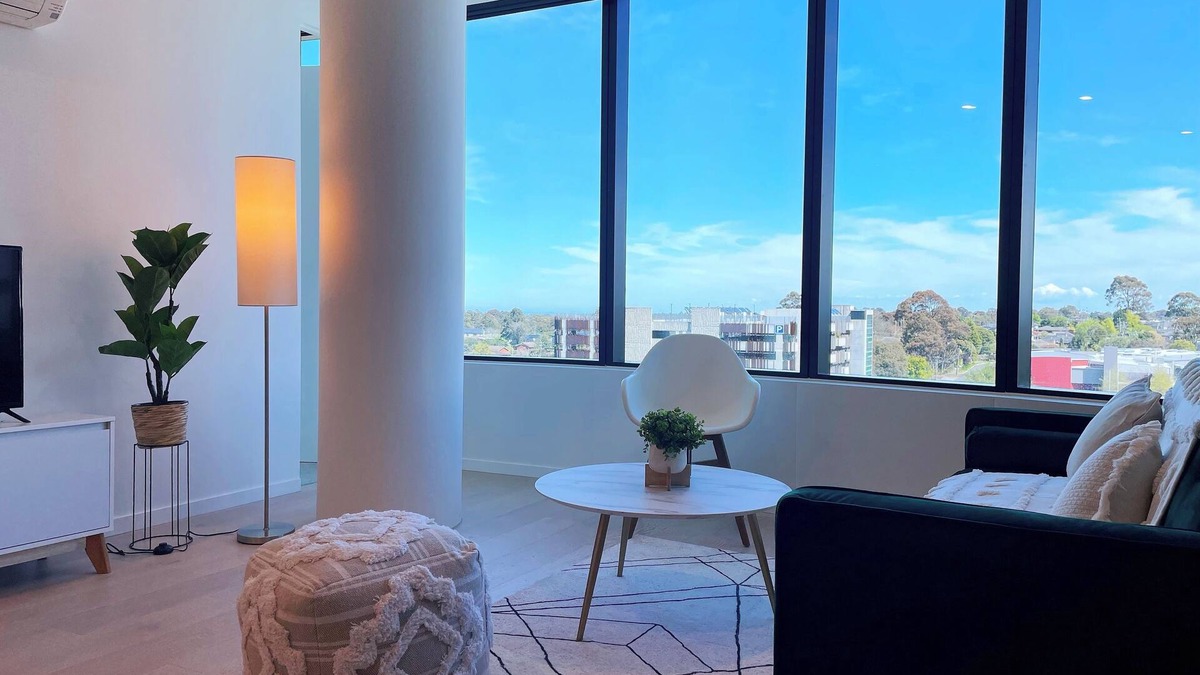 Glen Waverley Apartment | Panoramic Views! Spacious 2 Bed, 2 Bath Luxury Apartment w/Free Parking