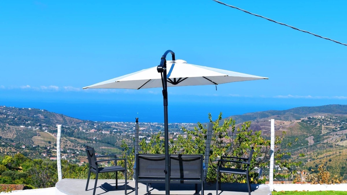 Laureana Cilento Villa | Panoramic Villa with Hot Tub