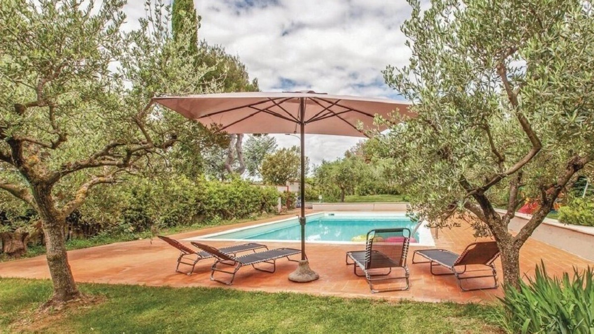 Grottammare Villa | Panoramic villa immersed in the green with swimming pool