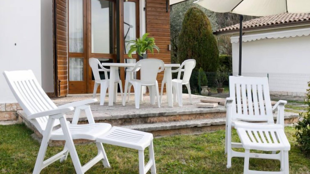 Calmasino House | Panoramico by Interhome