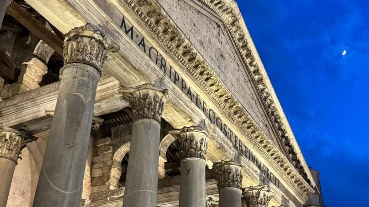 Rione V Ponte Apartment | Pantheon Private Apartment