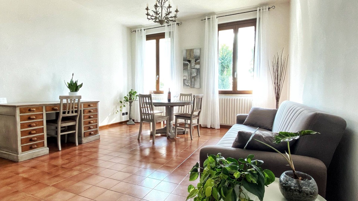 Bosisio Parini Apartment | Paola House - Lake Pusiano