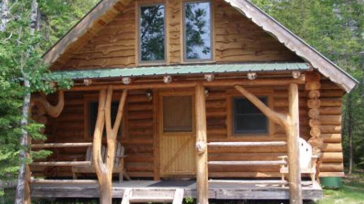Drummond House | Papins Resort Woods Cabin