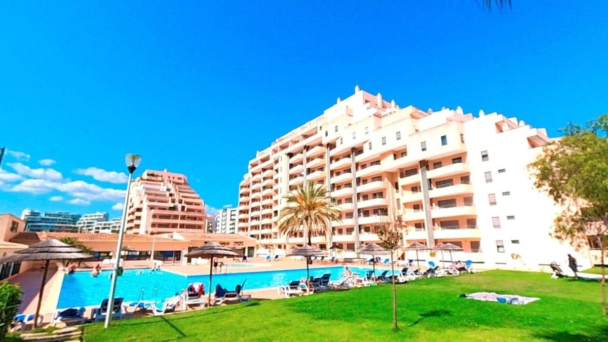 Portimao City Centre Apartment | Paraíso Sol da Rocha 701