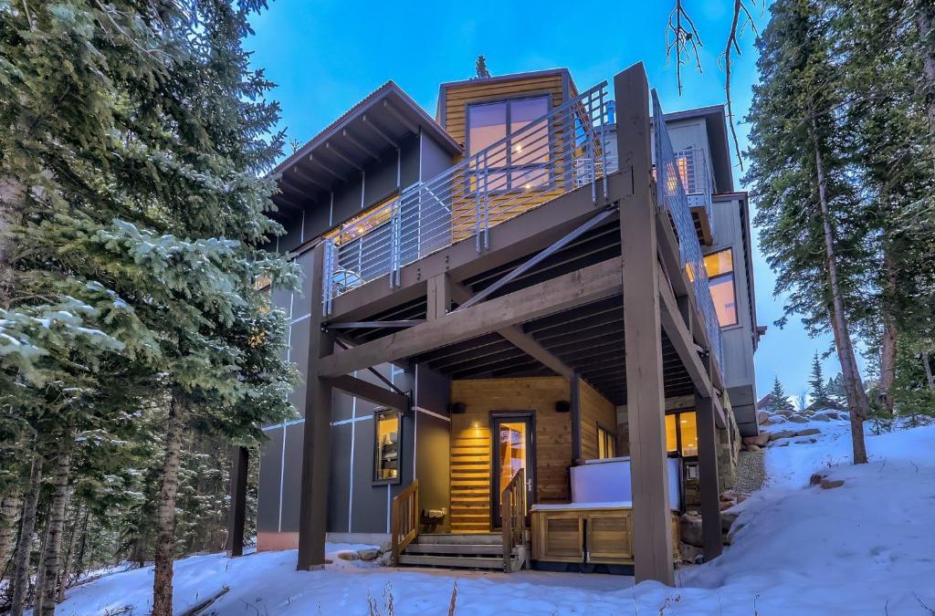 Copper Mountain House | Parade of Homes triple award winning estate, short WALK TO SLOPES, sprawling modern luxury!