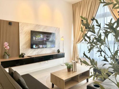 Johor Bahru Apartment | Paradigm Residence 3BR Deluxe Suite Skudai by Luxecocoo CK