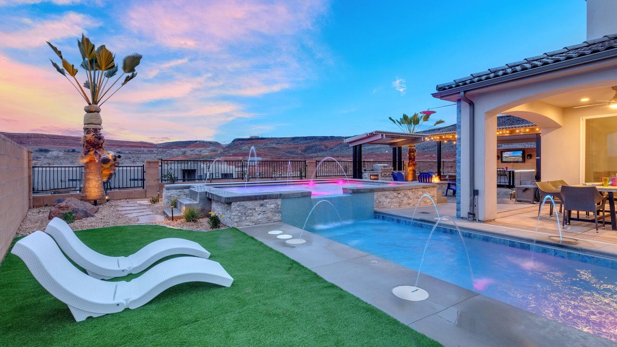 Washington House | Paradise at 3 Pools at Paseos 1373 Resort | Private Kiddy Pool, Adult Pool, Hot Tub, & more