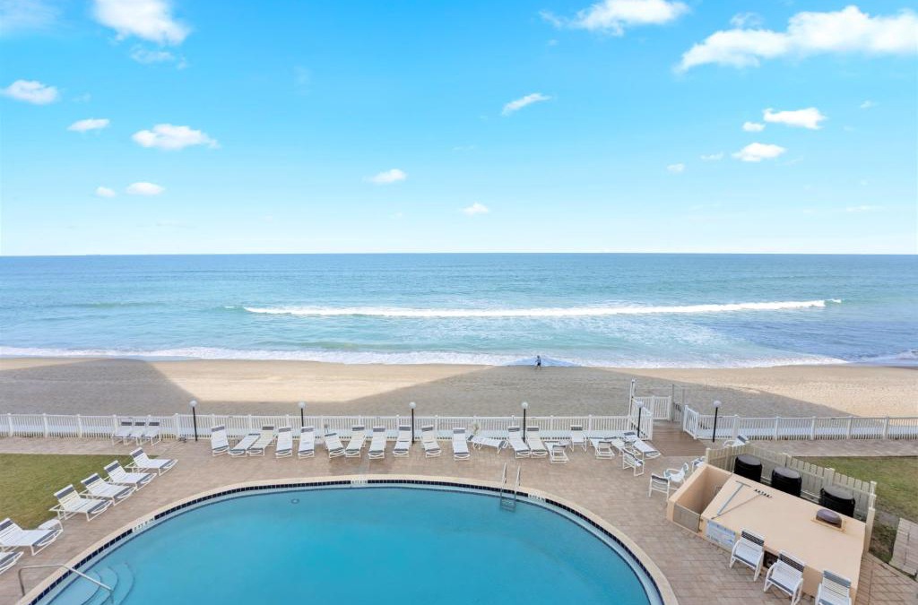 Satellite Beach Apartment | Paradise Beach Club - Oceanfront and Penthouse