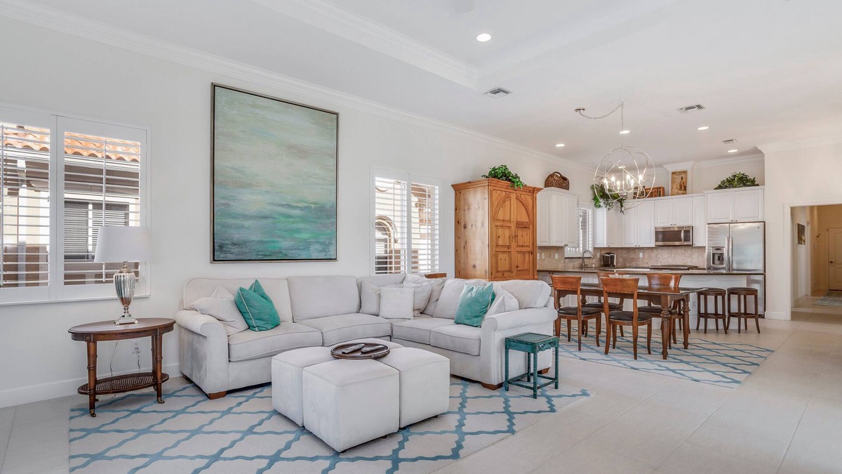 Naples Park House | Paradise by the Beach
