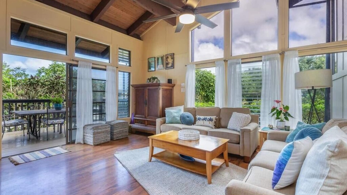 Princeville Condo | Paradise found at the Hale Kalani - 3 Bedroom Surf Condo in Princeville.