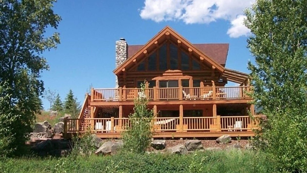 Pray Cabin | Paradise in Montana Log HomenGrizmo Cabin