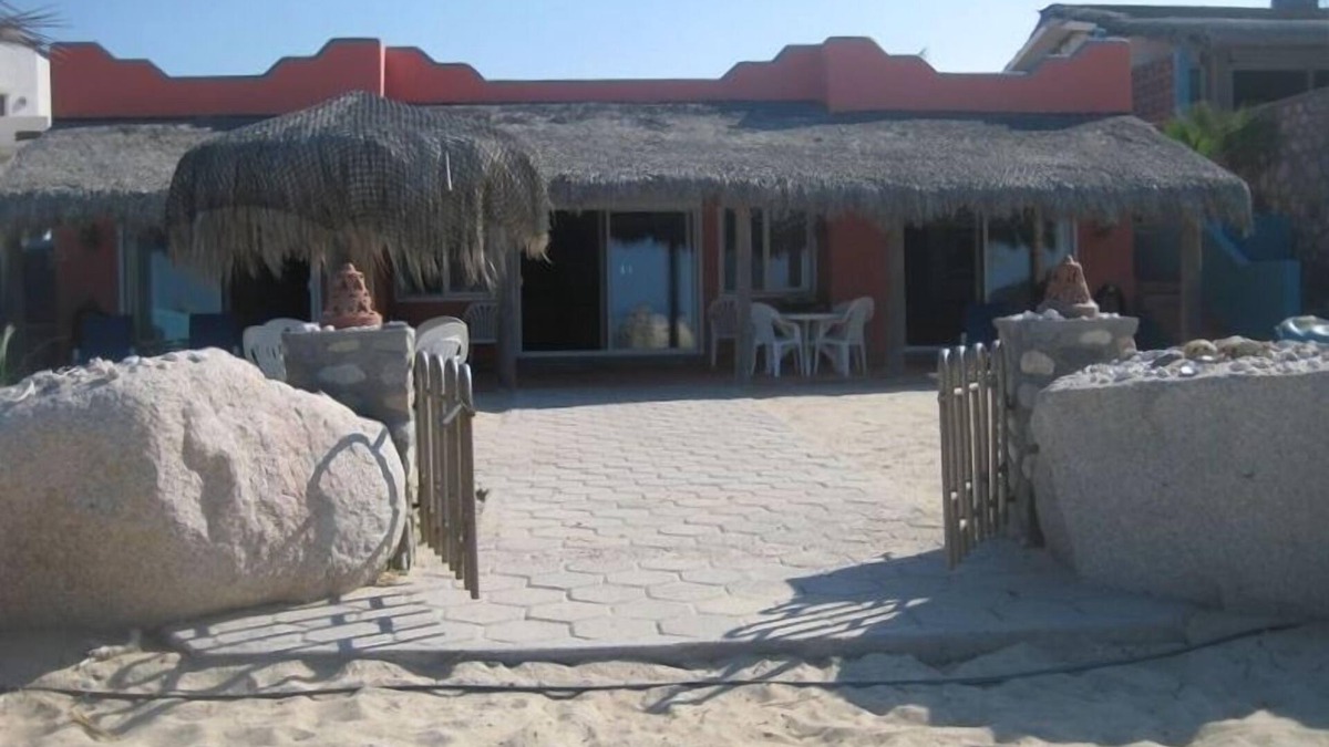 Buenavista House | Paradise on the Beach