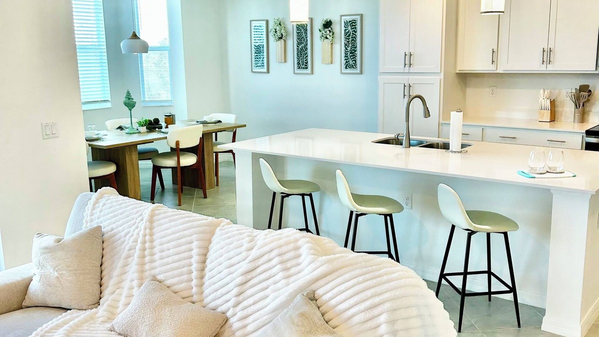 Punta Gorda Condo | Paradise Palms -2 Bedroom 2 Bathroom Comfortable Vacation Getaway
