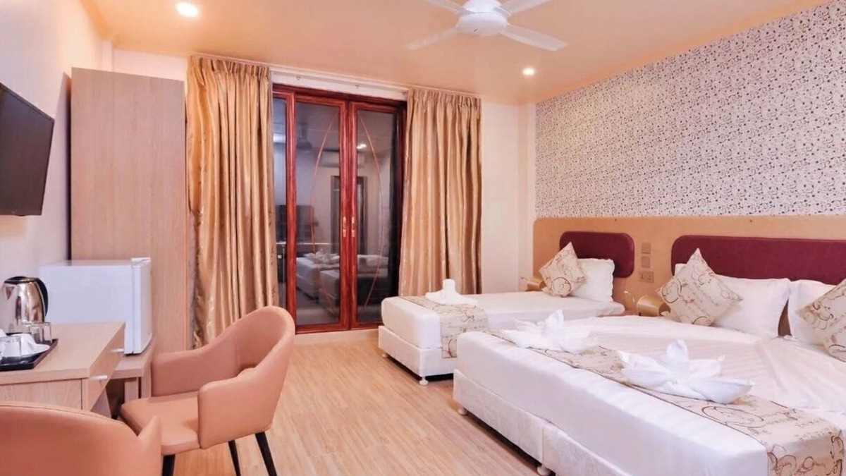 Maafushi Bed & Breakfast | Paradise peak -Deluxe double room