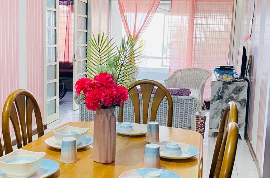 Taman Haji Zainal Apartment | Paradise resort Apartment 2 bedroom Seaview and beachfront Family friendly unit