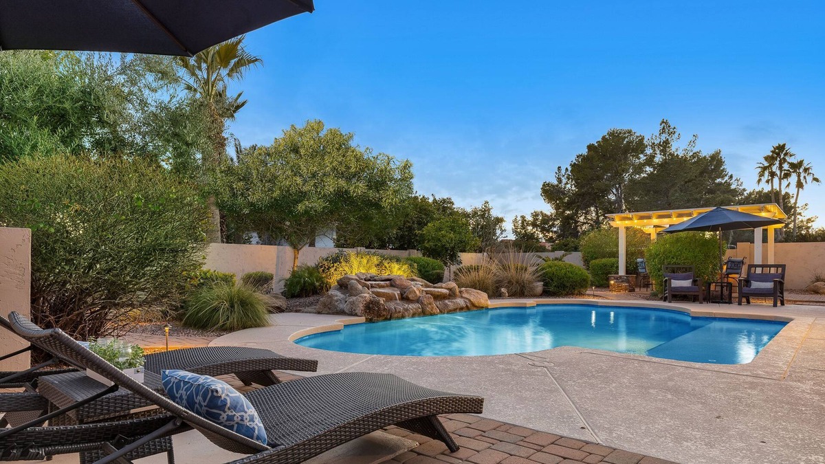 Buenavante House | Paradise Retreat 4BR Prime Scottsdale Location