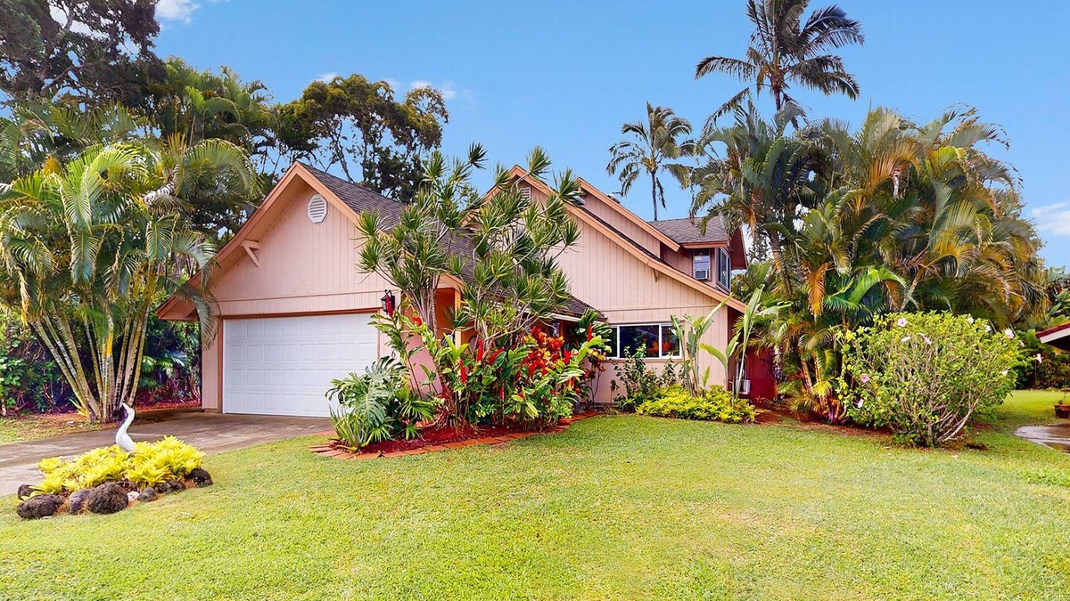 Princeville House | Paradise retreat! Plunge Pool, Hot Tub, AC & Water Gears!