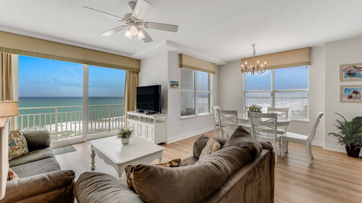 Daytona Beach House | Paradise Point at the Opus - Pool open!