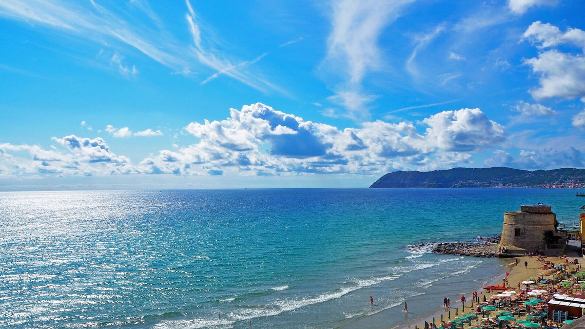 Diano Marina Apartment | Paradiso Al Mare Shared Pool