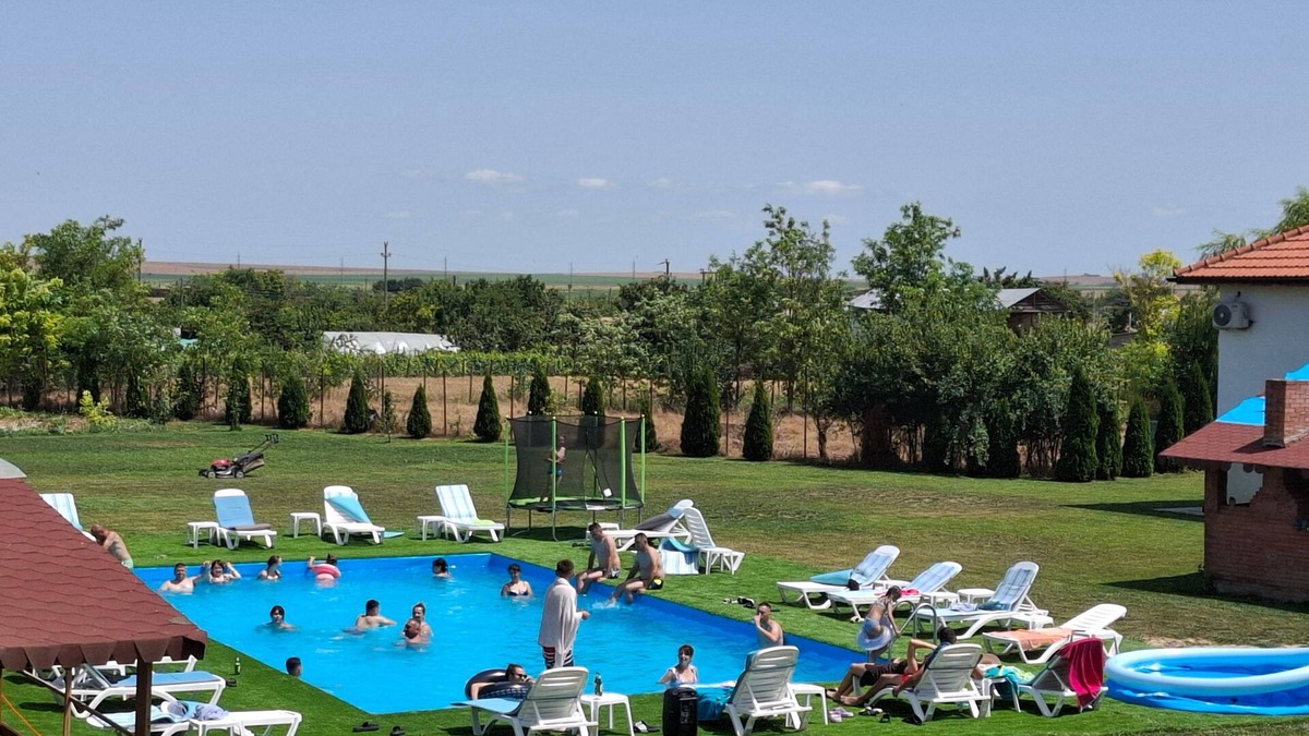 Murighiol Bed & Breakfast | Paradiso Resort, a 4 stars resort, in the heart of the Danube Delta