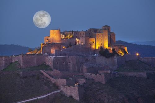 Cardona Hotel | Parador de Cardona