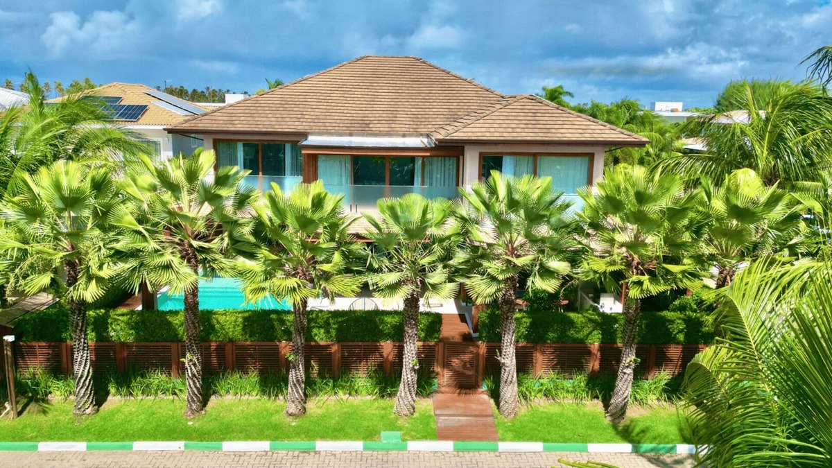 Itacimirim House | Paraíso Mansion Luxury, Comfort and Exclusivity 300 meters from the Beach in Guarajuba