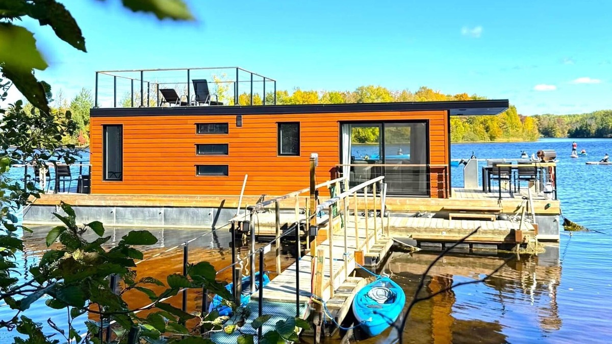 Mauricie House | Parc de l'île Melville 1 - Maison flottante